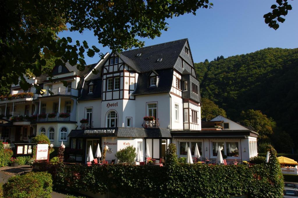 Bertricher Hof Hotel Garni Bad Bertrich Exterior photo