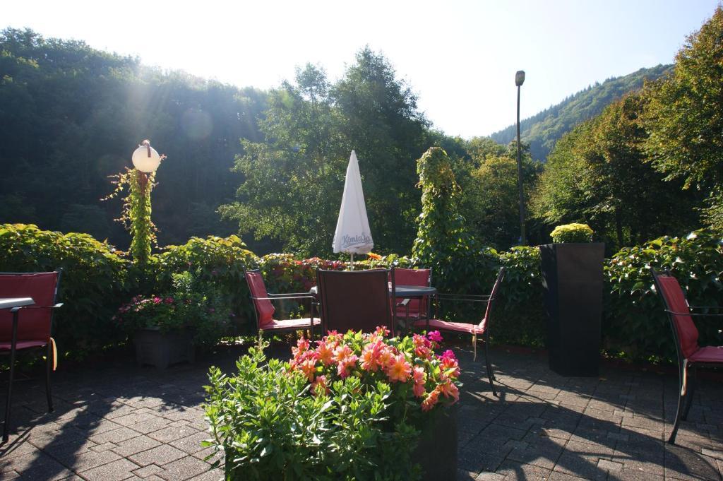 Bertricher Hof Hotel Garni Bad Bertrich Exterior photo