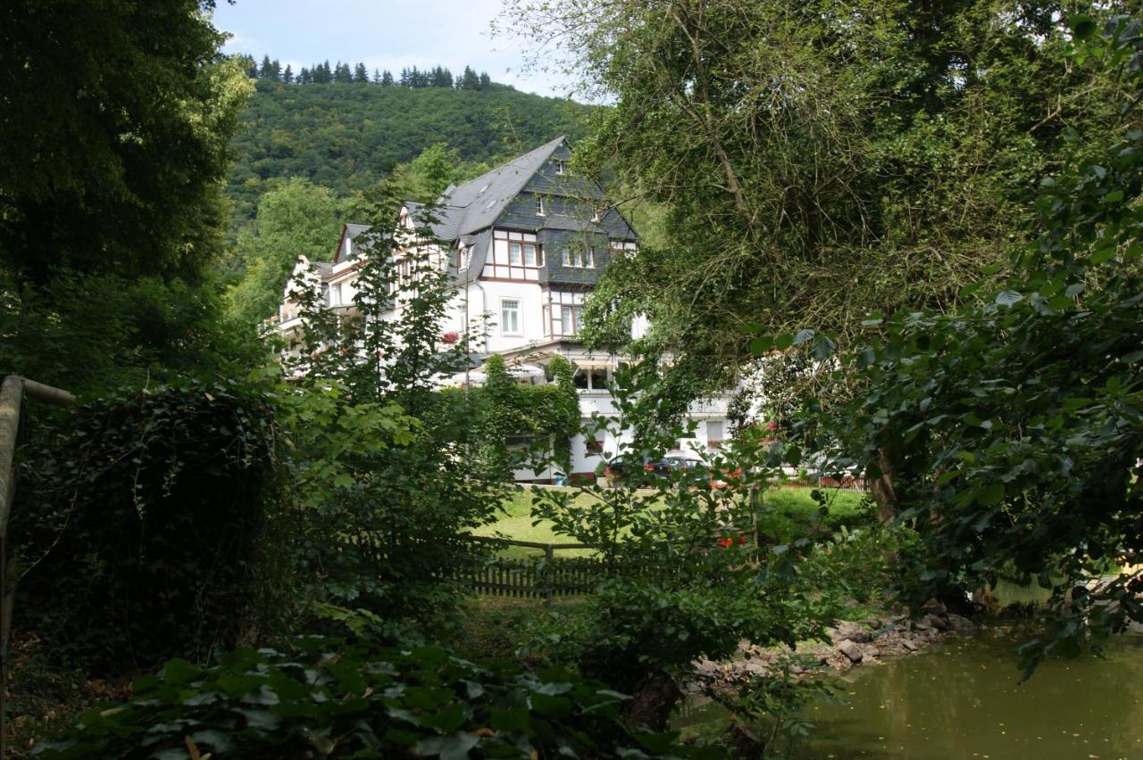 Bertricher Hof Hotel Garni Bad Bertrich Exterior photo